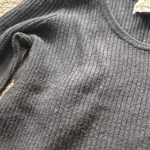 Universal Thread Black Ribbed Knit Top - Picture 3 of 3